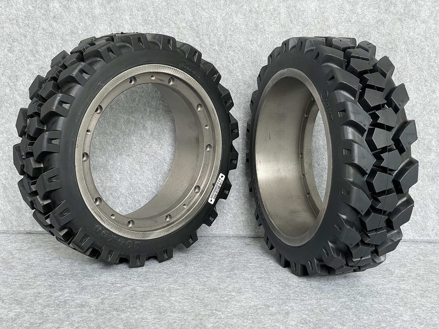 Off-Road Rubber Wheels